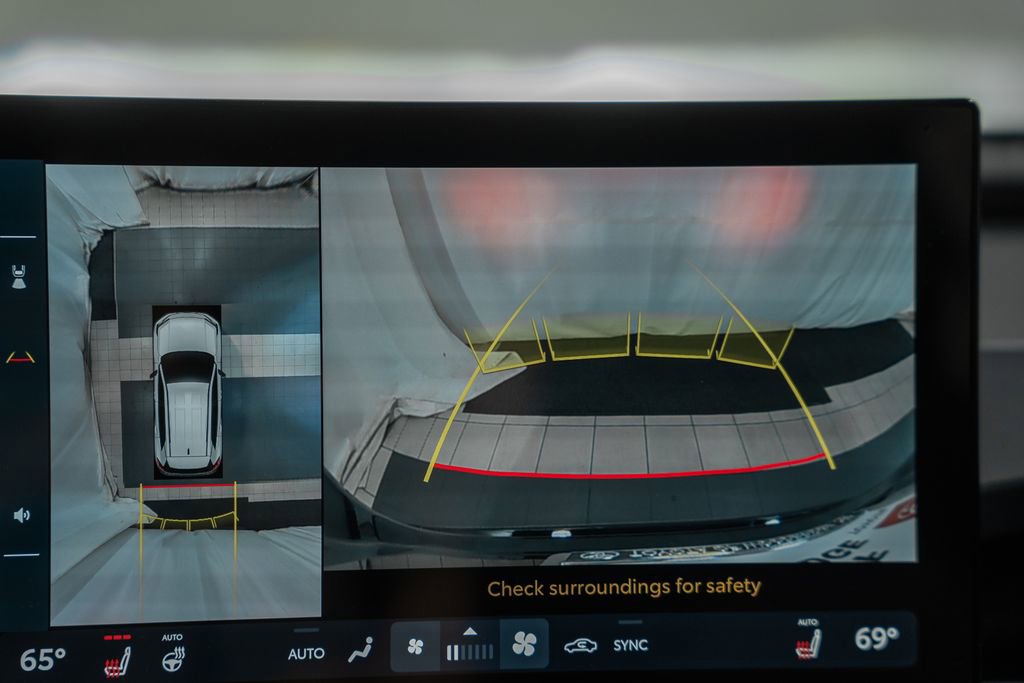 New 2026 Toyota RAV4 XSE image 46