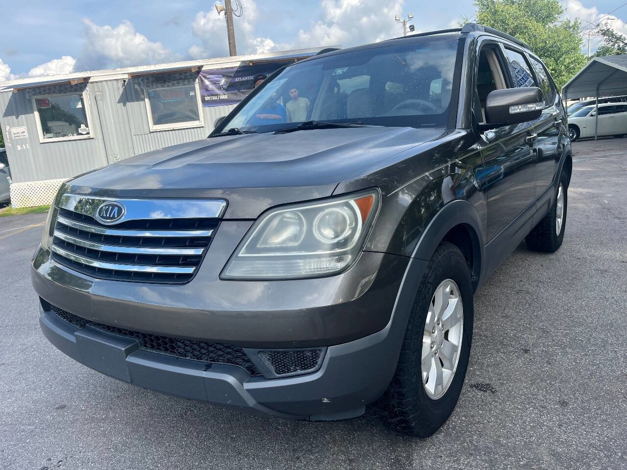 Used 2009 Kia Borrego LX w/ Convenience Pkg