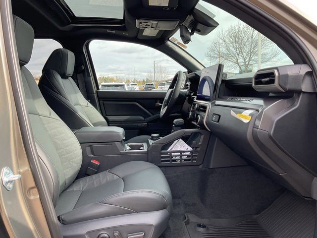 New 2025 Toyota Tacoma TRD Off-Road image 12