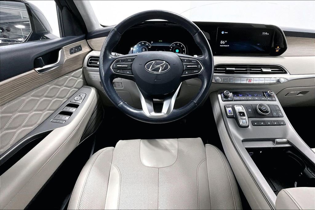 Used 2021 Hyundai Palisade Calligraphy image 7