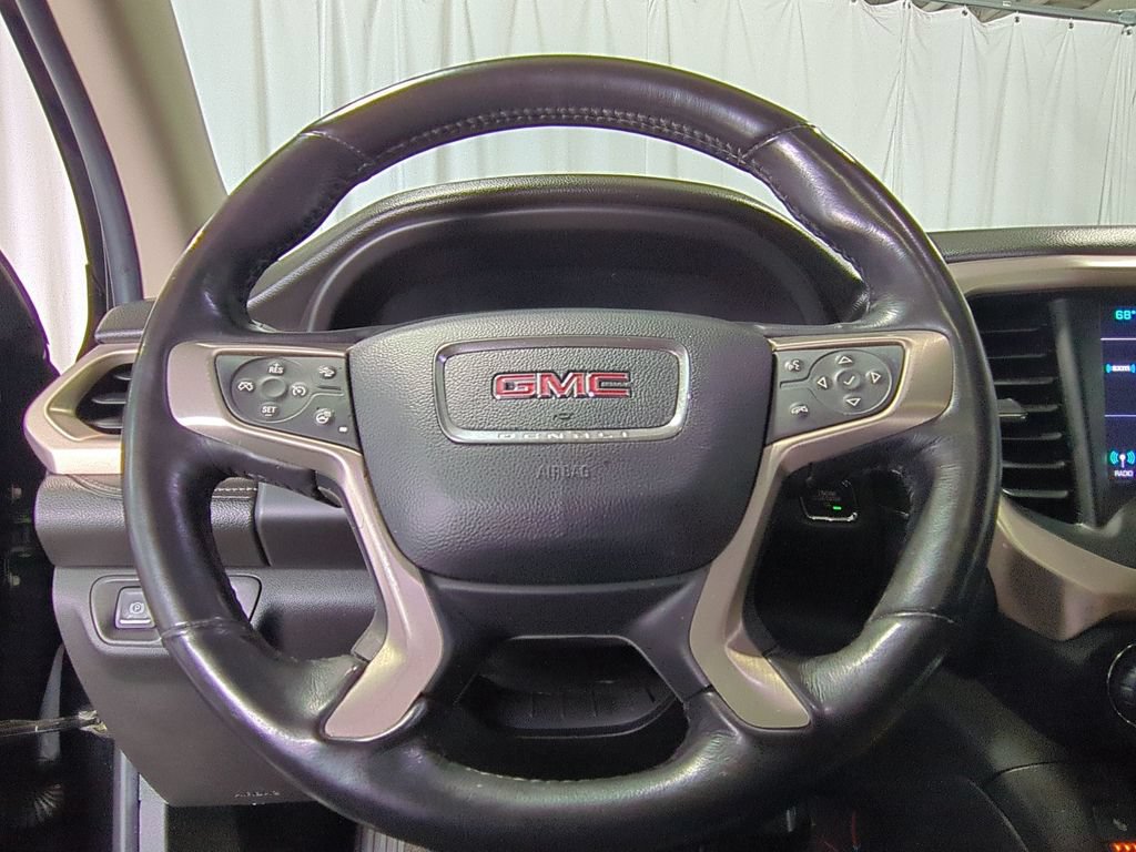 Used 2017 GMC Acadia Denali w/ Technology Package AWD/4WD image 30