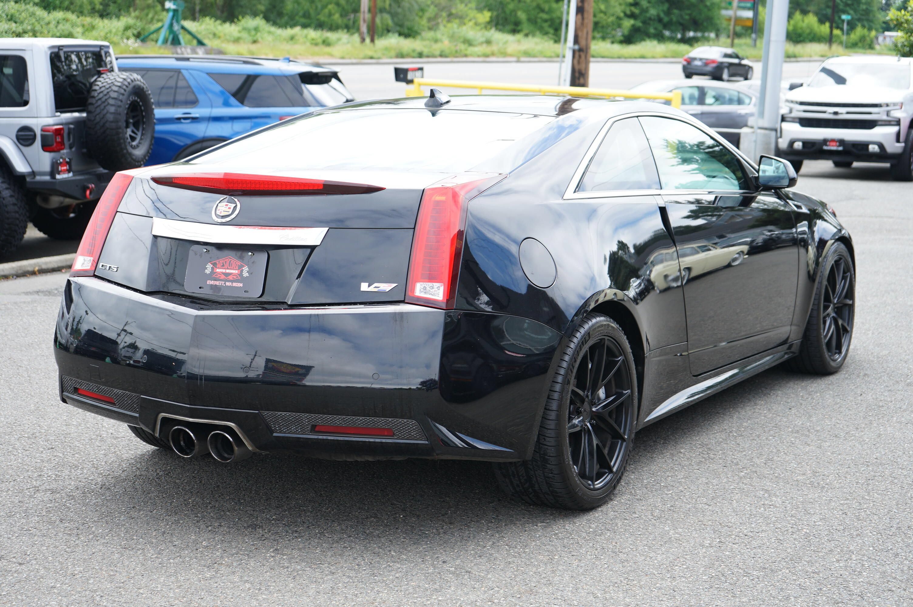 Used 2011 Cadillac CTS V RWD image 5
