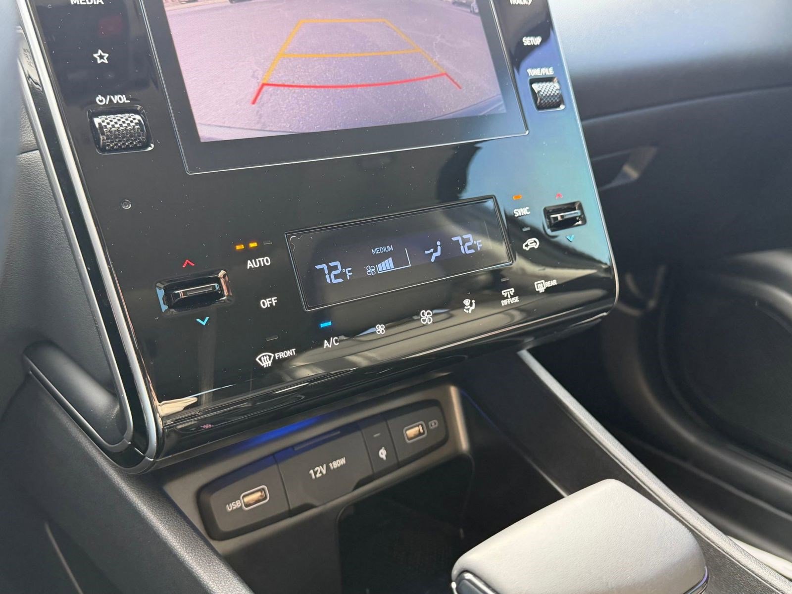 Used 2023 Hyundai Tucson SEL w/ Convenience Package image 18