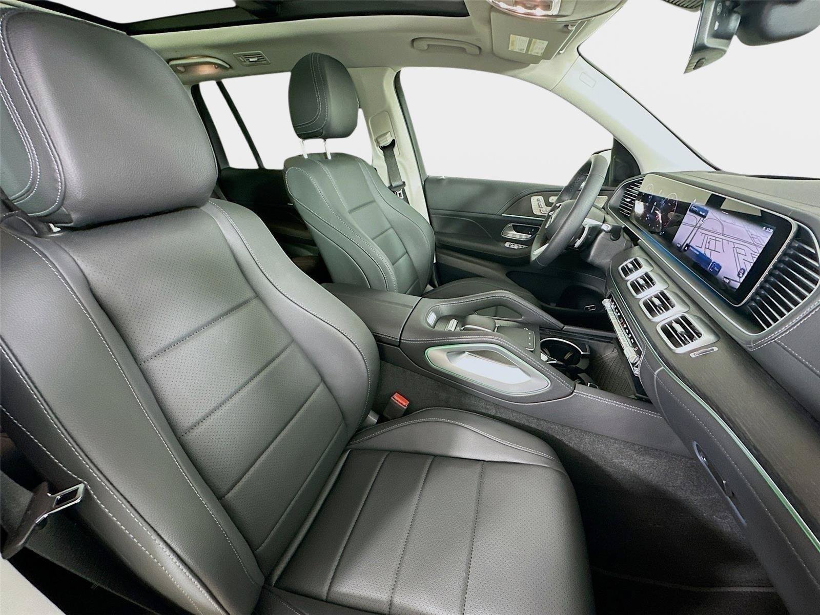 Certified 2026 Mercedes-Benz GLS 450 4MATIC image 38