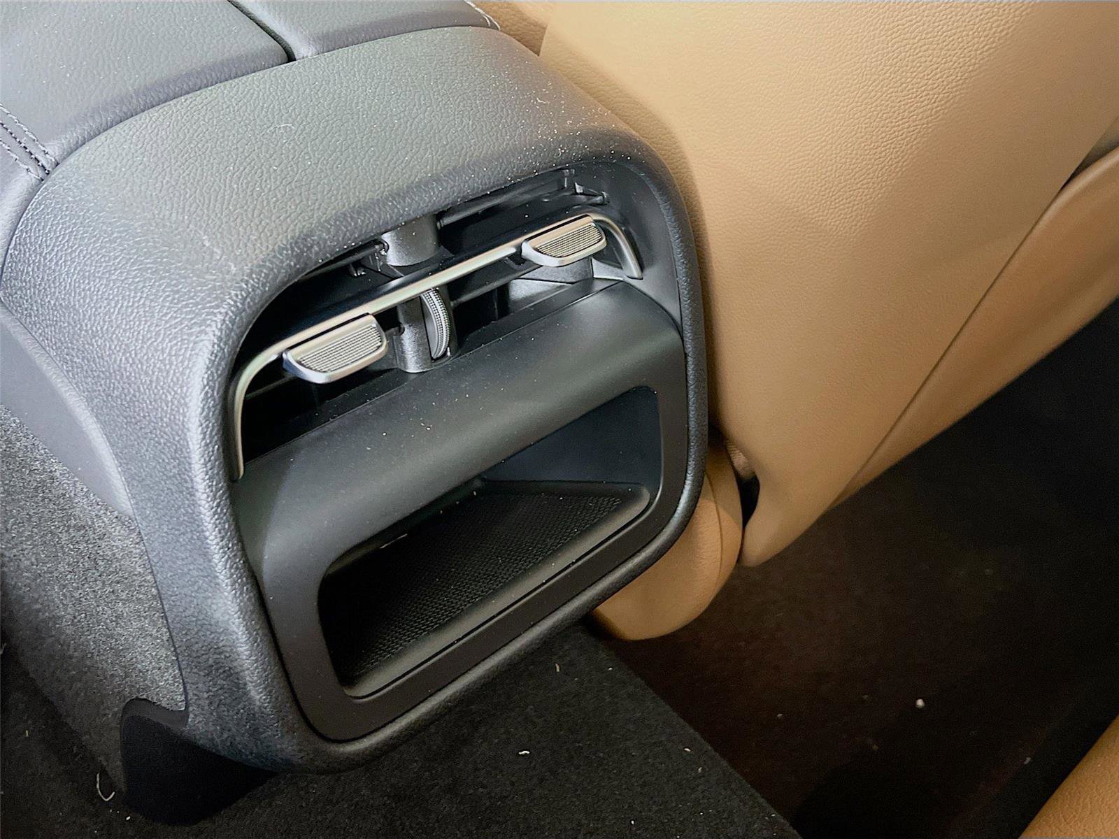 Used 2025 Mercedes-Benz E 450 4MATIC All-Terrain Wagon image 23