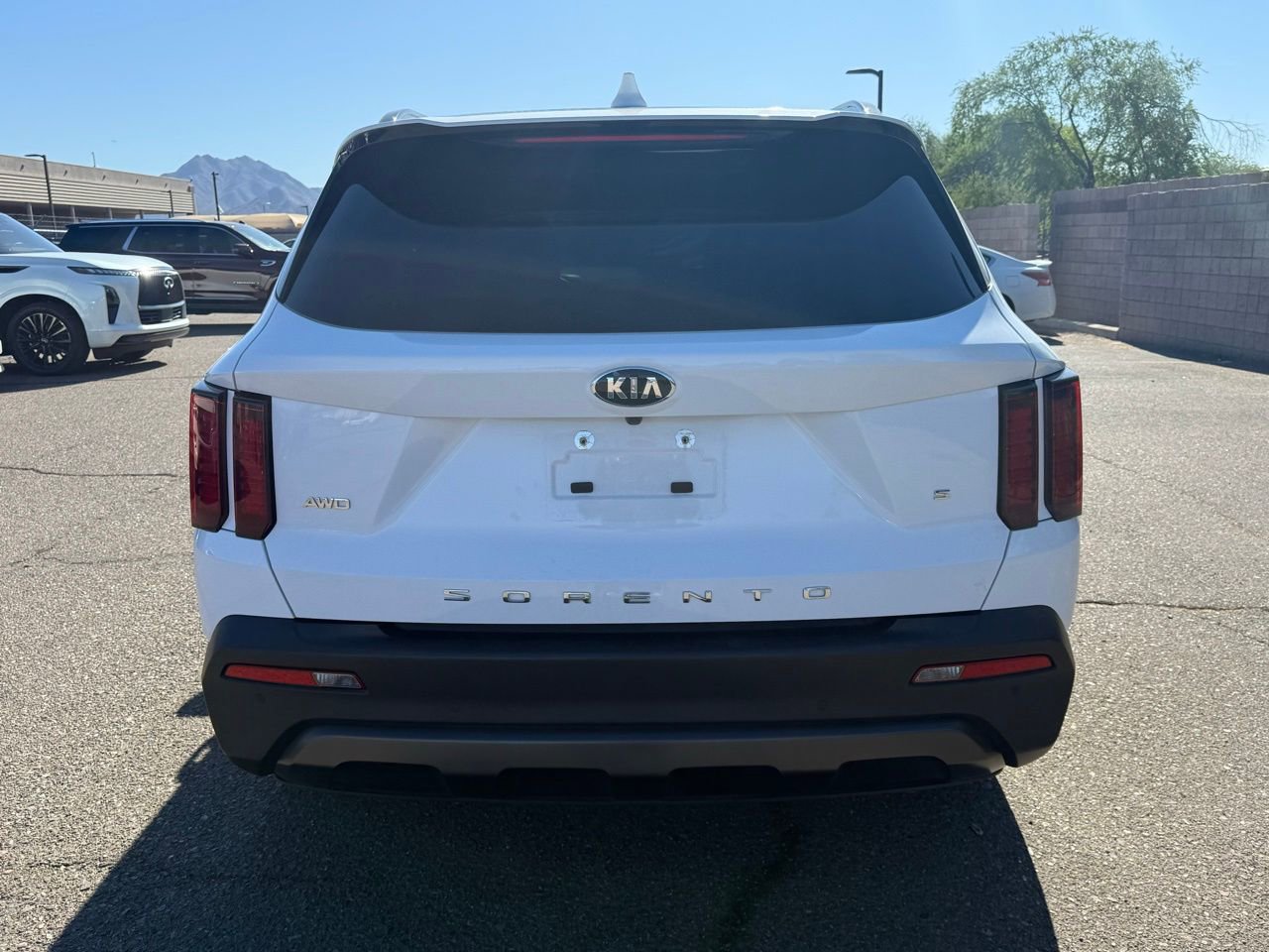 Used 2021 Kia Sorento S w/ Panoramic Sunroof Package image 6