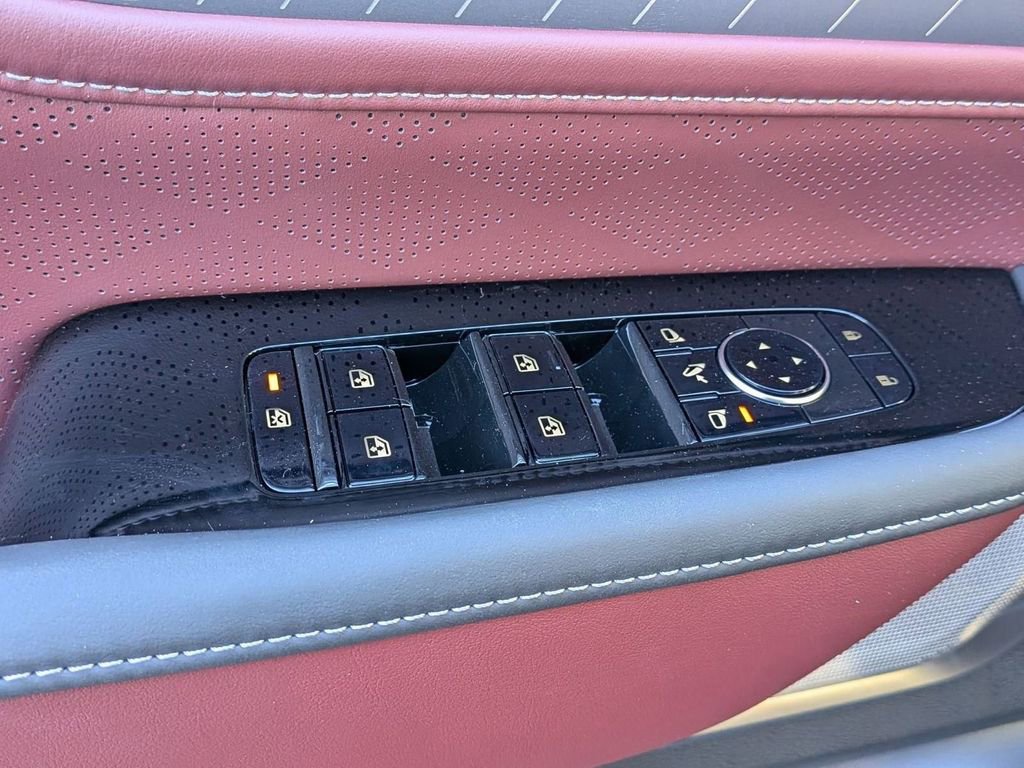 New 2026 INFINITI QX80 Autograph w/ Premium Cargo Package image 16