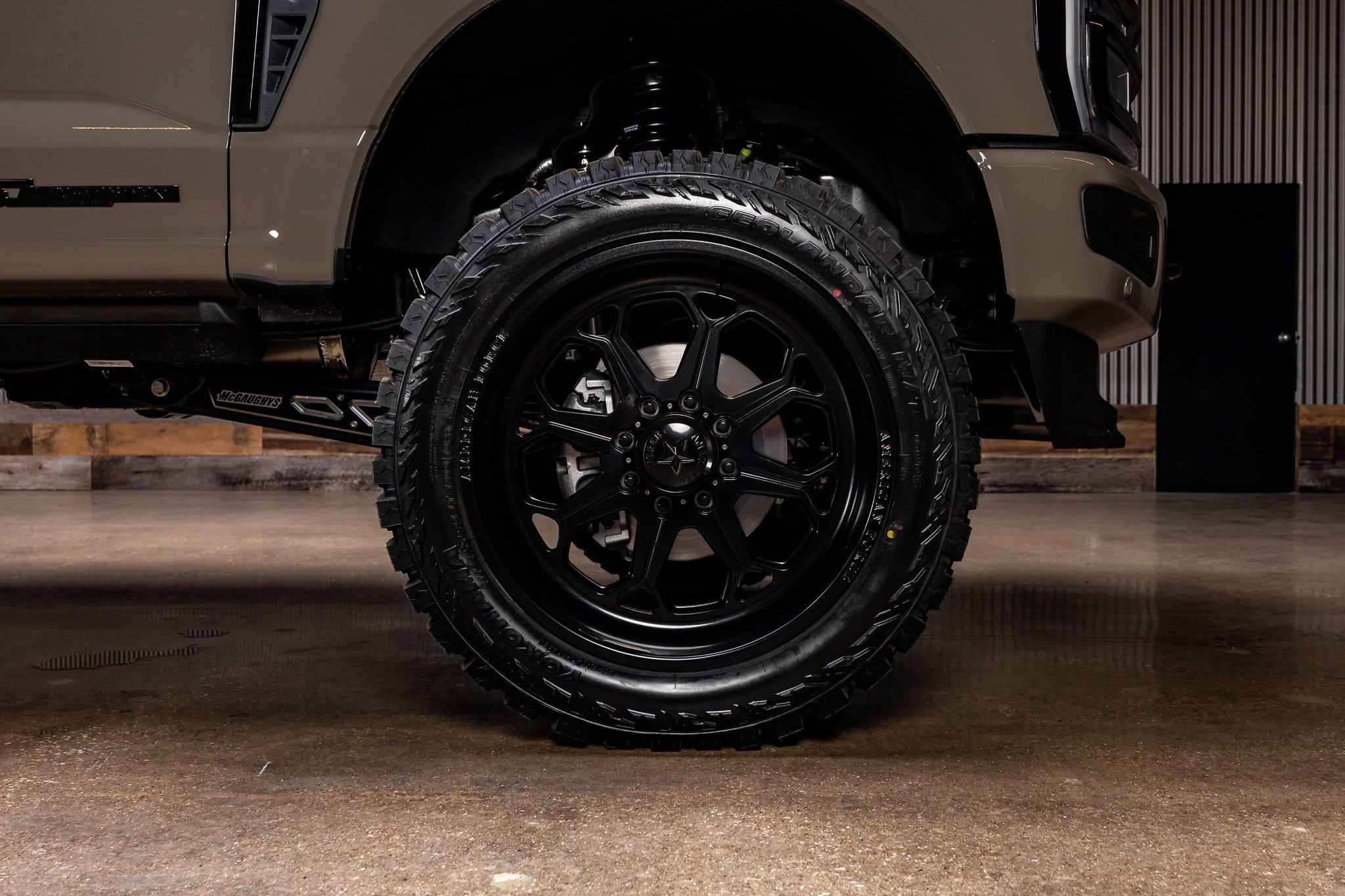 Used 2026 Ford F250 King Ranch w/ Chrome Package image 12