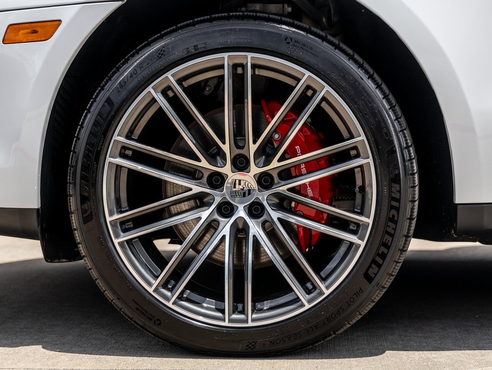 New 2026 Porsche Macan S AWD/4WD image 13