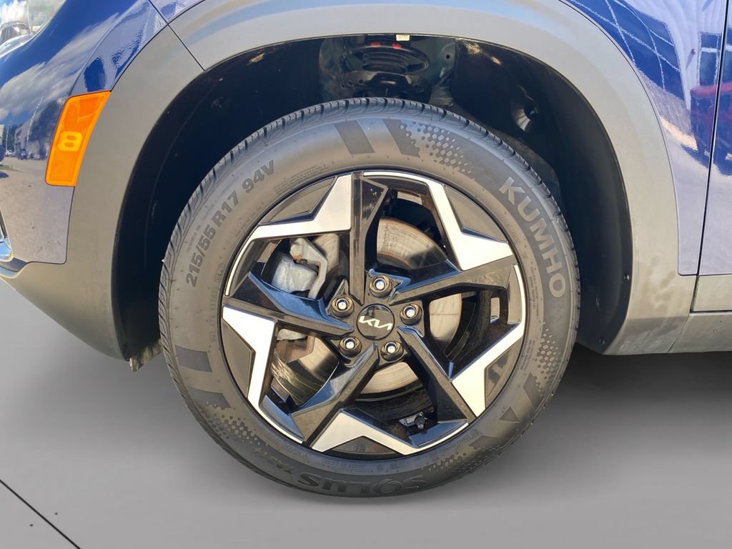 Certified 2024 Kia Seltos EX AWD/4WD image 9