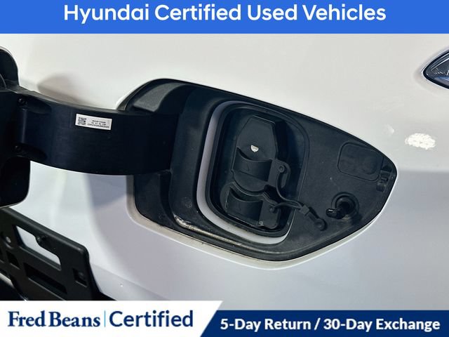 Certified 2023 Hyundai Kona Limited FWD image 9