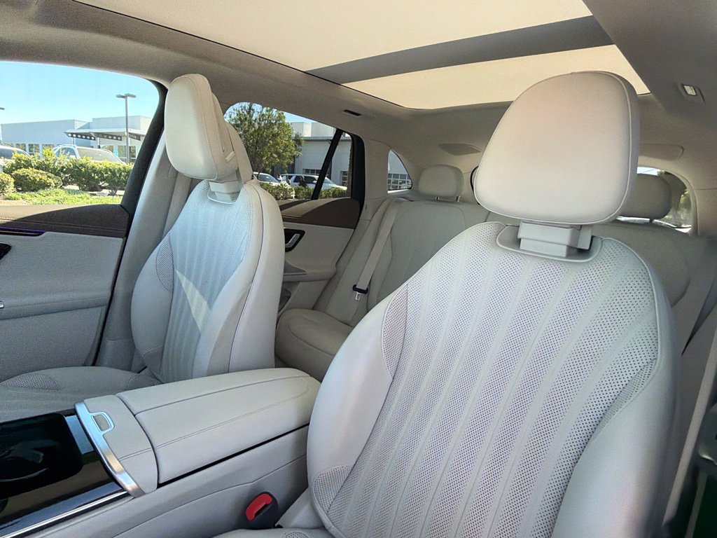 Used 2023 Mercedes-Benz EQE 350+ SUV image 22