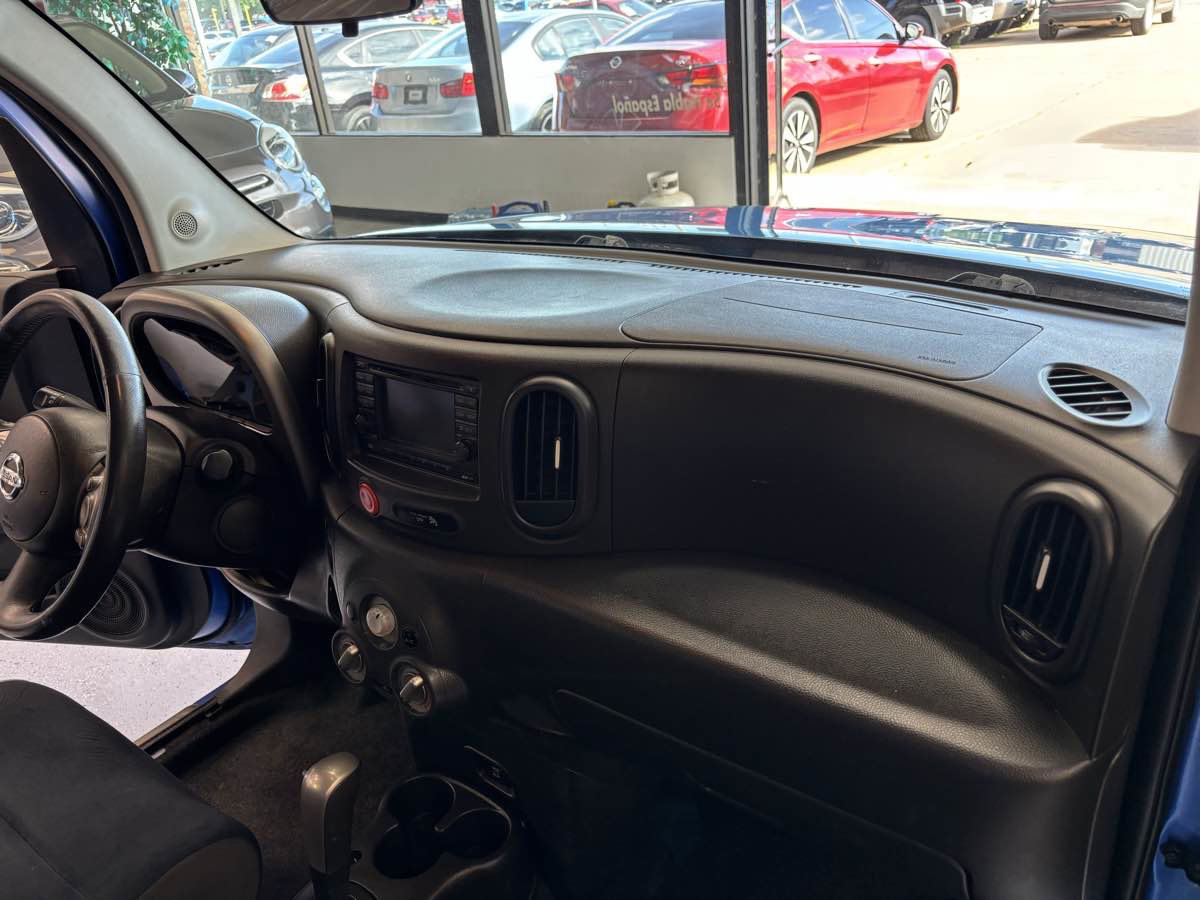 Used 2012 Nissan Cube 1.8 S w/ Indigo Limited Edition Pkg image 14