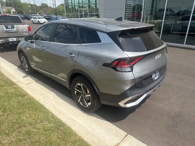 Used 2023 Kia Sportage LX AWD/4WD image 10