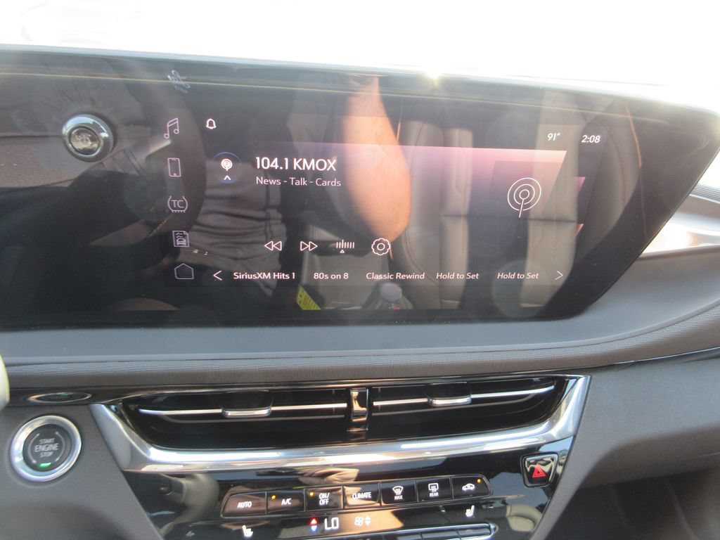 Certified 2026 Buick Envista Avenir FWD image 28