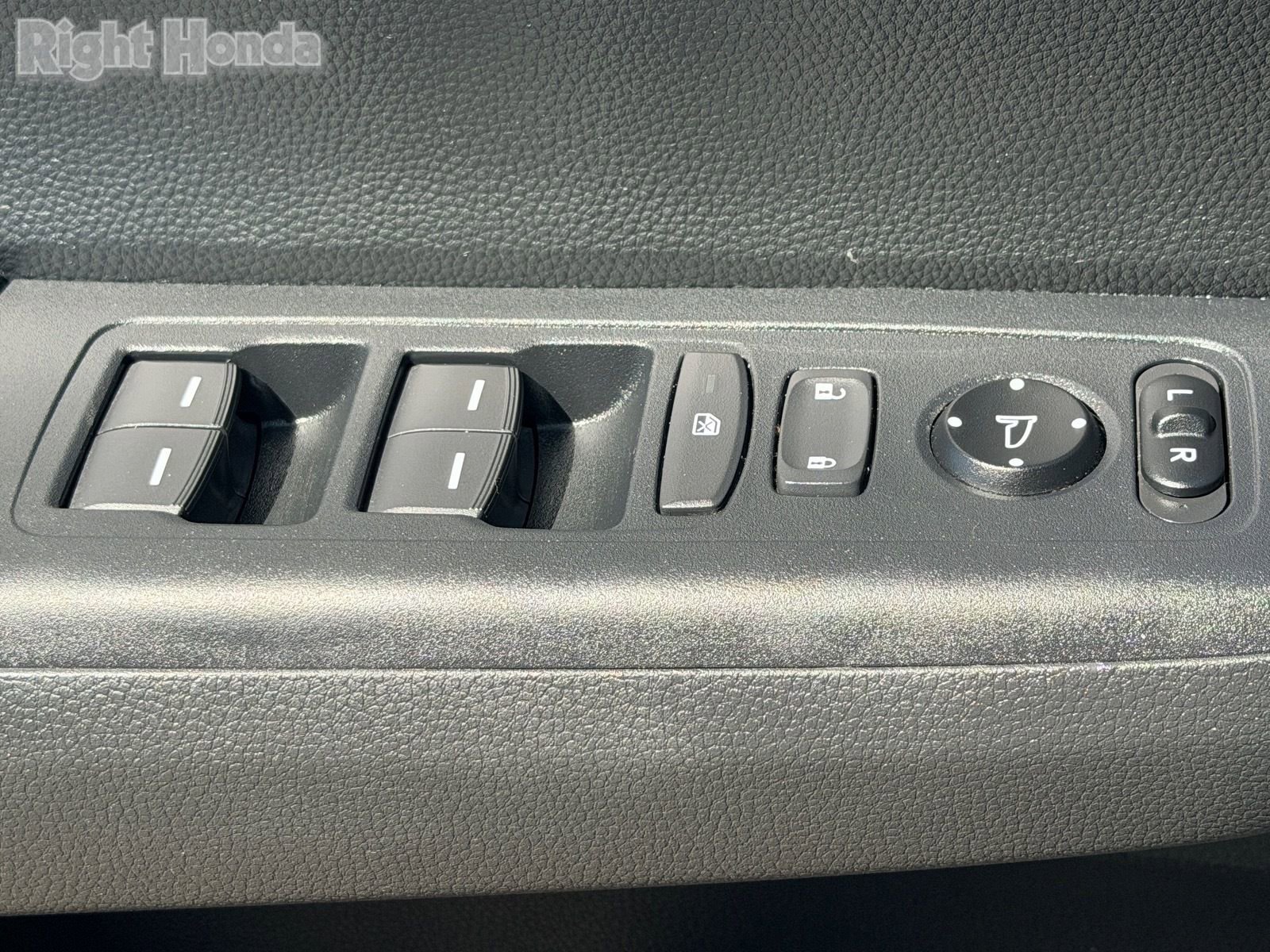 Certified 2025 Honda CR-V Sport-L image 19