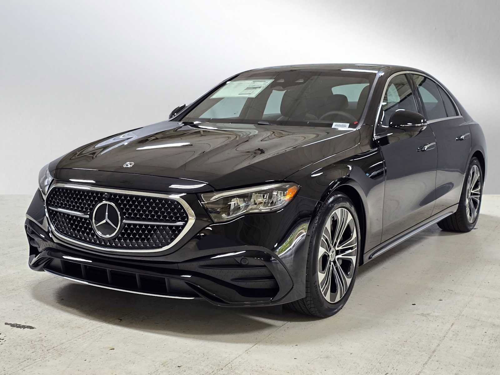 New 2026 Mercedes-Benz E 450 4MATIC Sedan image 7