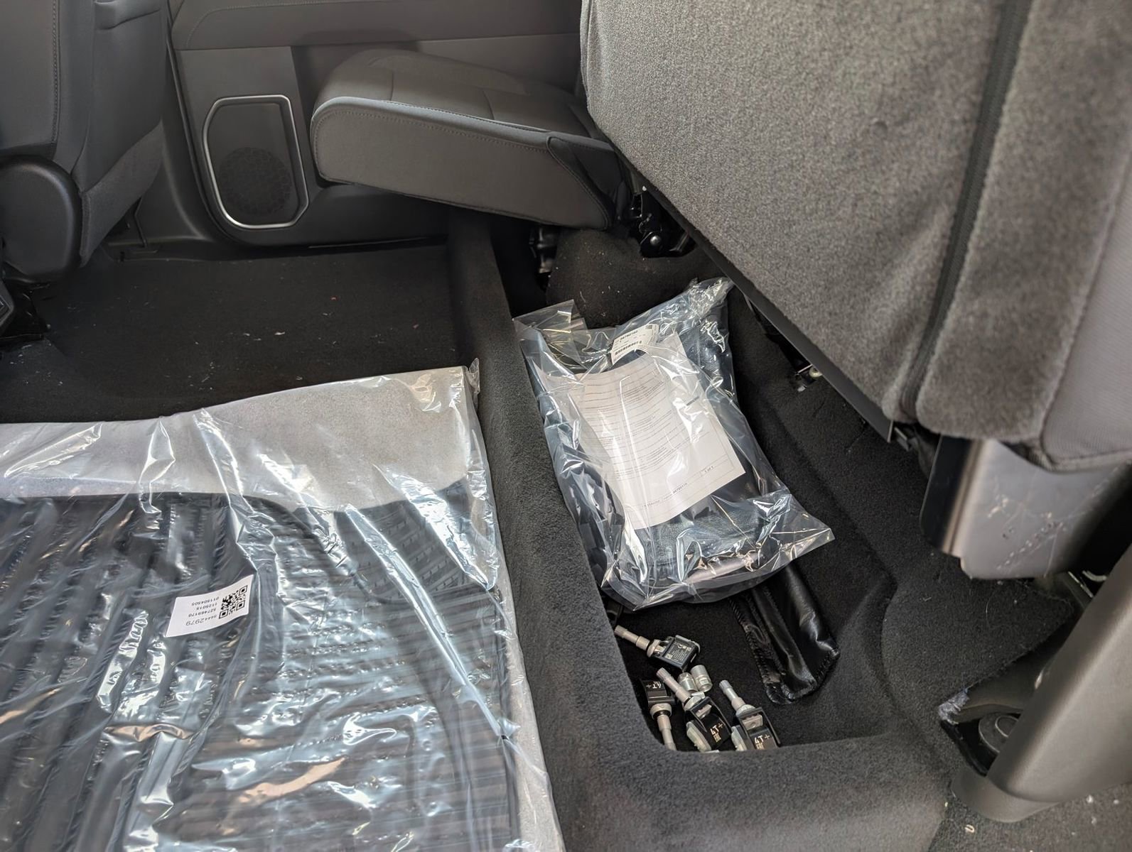 New 2025 Chevrolet Silverado 2500 LT w/ Convenience Package image 25