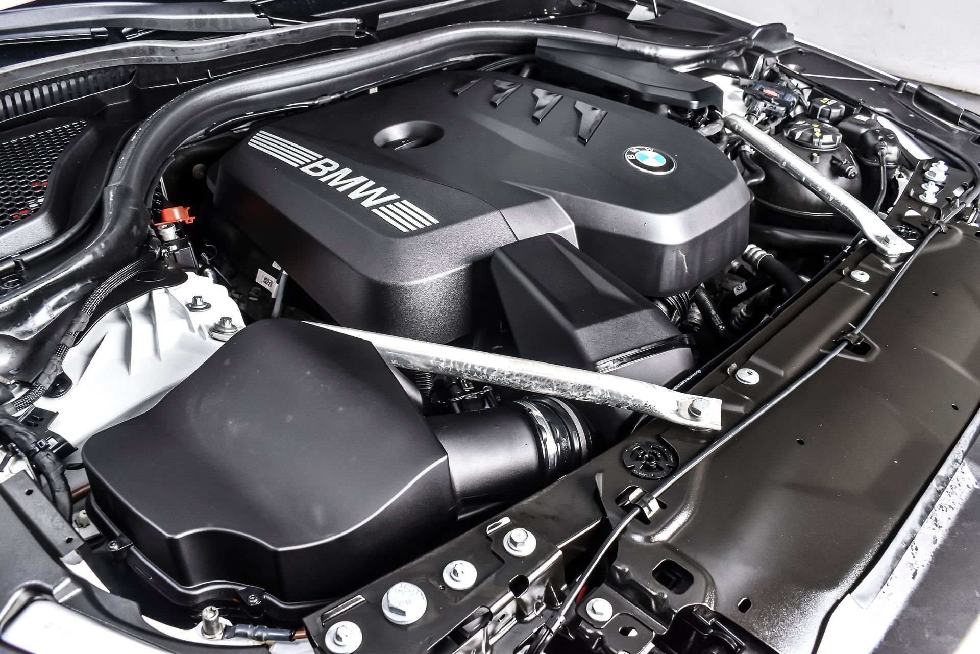 Used 2024 BMW 530i xDrive w/ M Sport Package AWD/4WD image 13