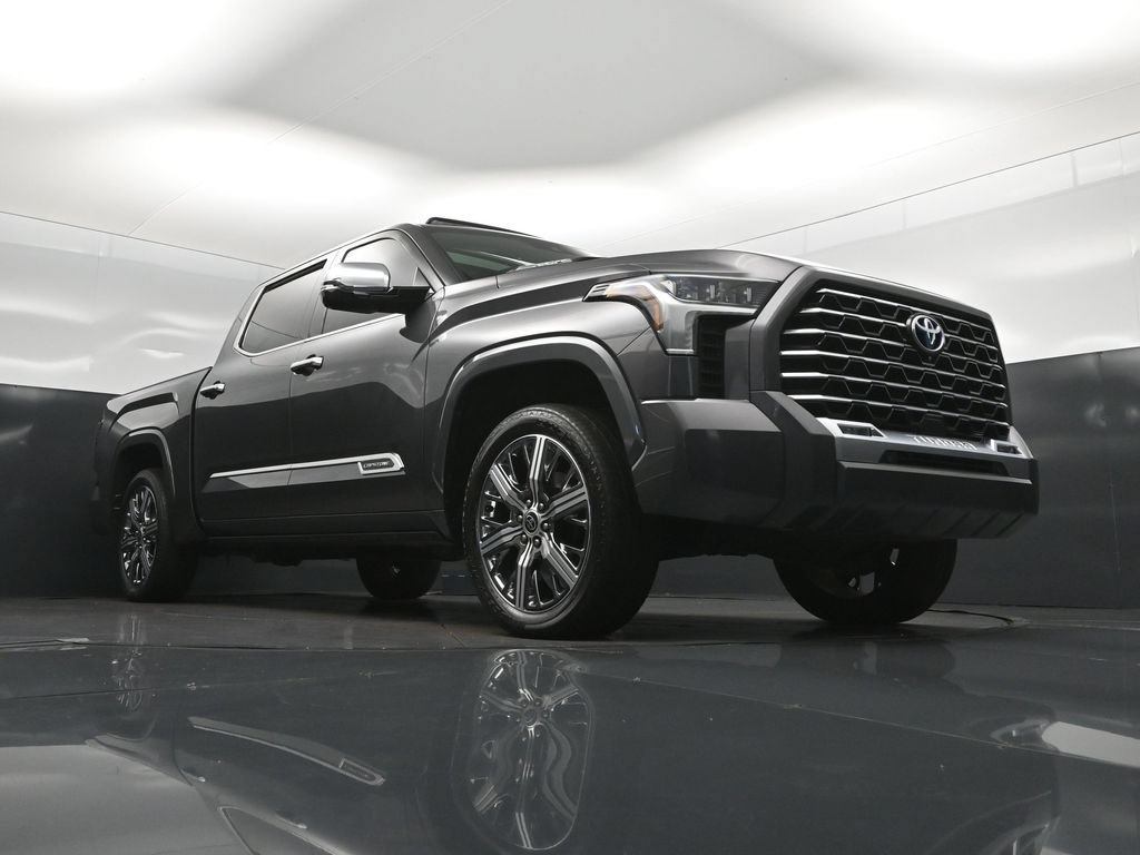 Used 2022 Toyota Tundra Capstone AWD/4WD image 46