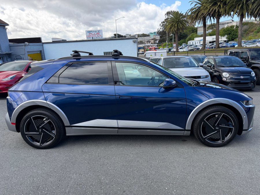 Used 2026 Hyundai Ioniq 5 Limited AWD/4WD image 4