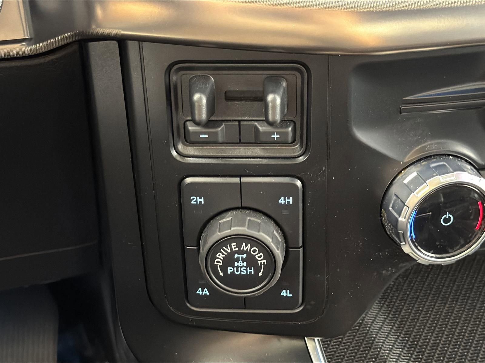 Used 2023 Ford F150 Raptor w/ Raptor Carbon Fiber Package image 19