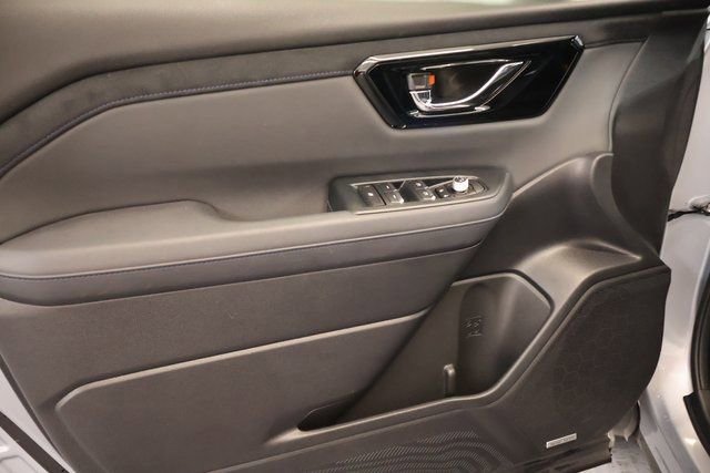 Certified 2025 Subaru Forester Limited image 10