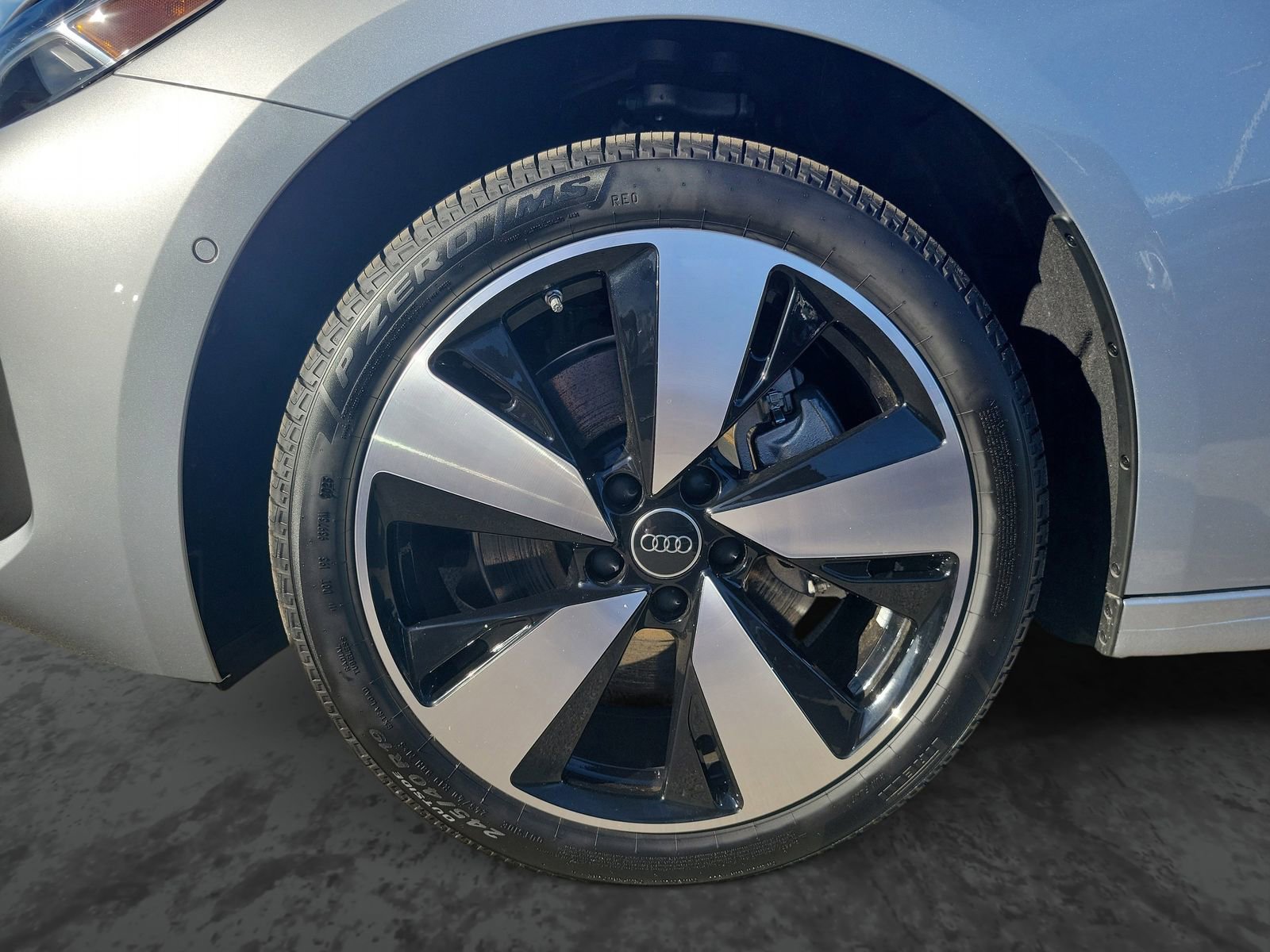 New 2025 Audi A5 2.0T Premium Plus AWD/4WD image 5