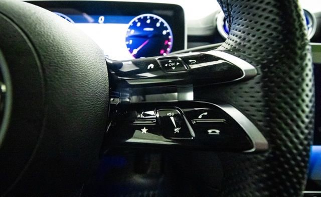 Used 2025 Mercedes-Benz CLE 300 4MATIC Coupe image 19