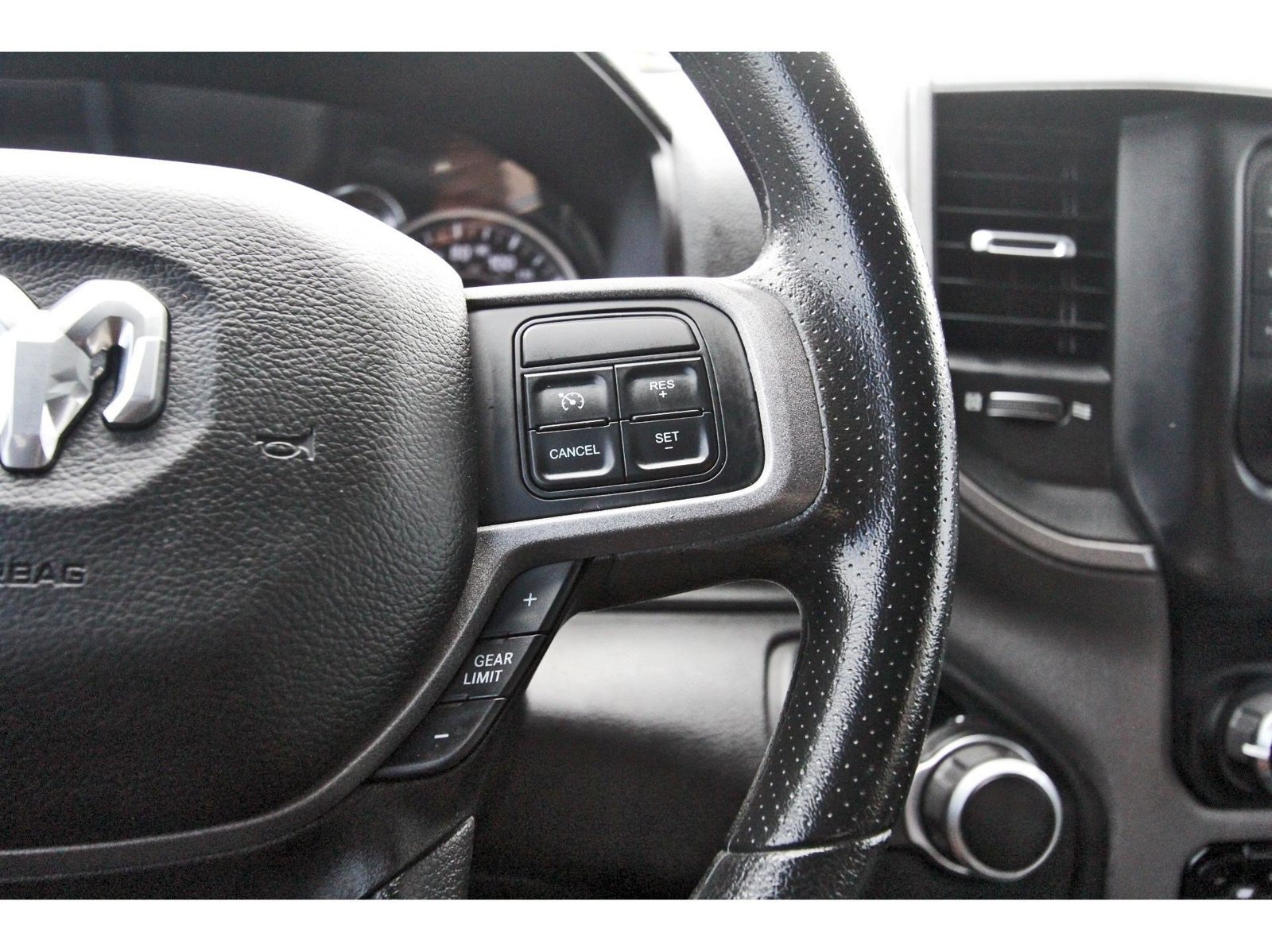 Used 2022 RAM 2500 Tradesman w/ Snow Chief Group AWD/4WD image 25