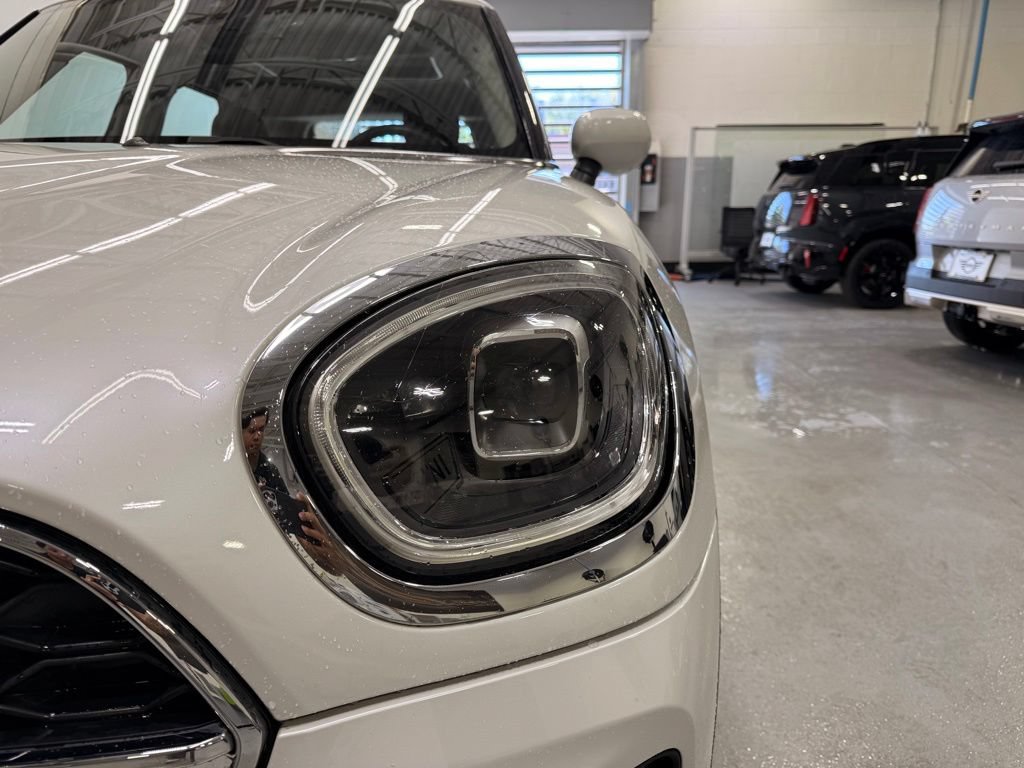 Certified 2024 MINI Cooper Countryman S AWD/4WD image 8