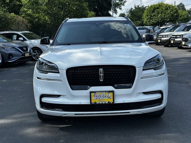 Certified 2024 Lincoln Aviator Reserve w/ Jet Package AWD/4WD image 2
