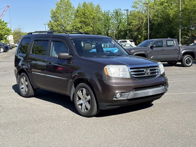 Used 2015 Honda Pilot Touring image 1