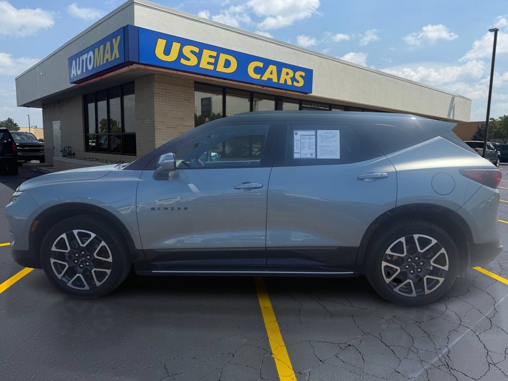 Used 2025 Chevrolet Blazer RS w/ Driver Confidence II Package AWD/4WD image 8