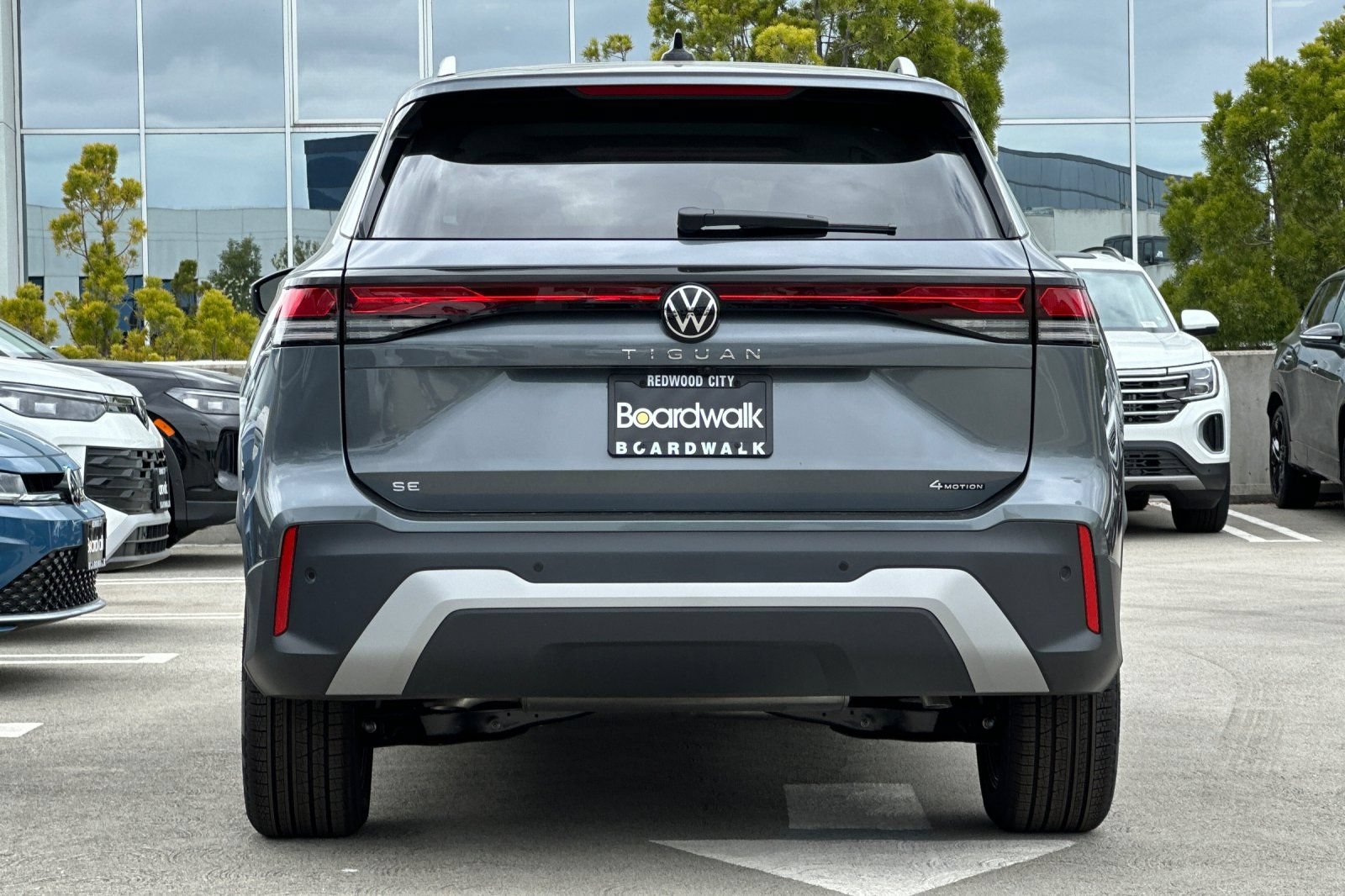 New 2026 Volkswagen Tiguan SE AWD/4WD image 5