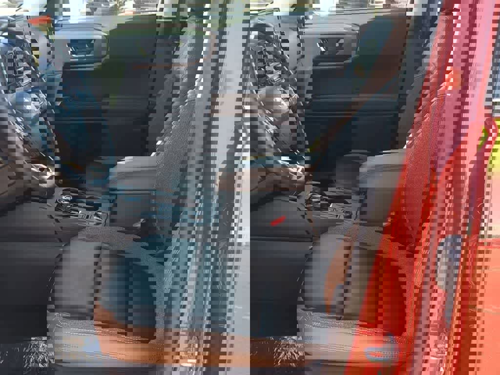 Used 2024 Ford Bronco Sport Outer Banks w/ Tech Package image 15