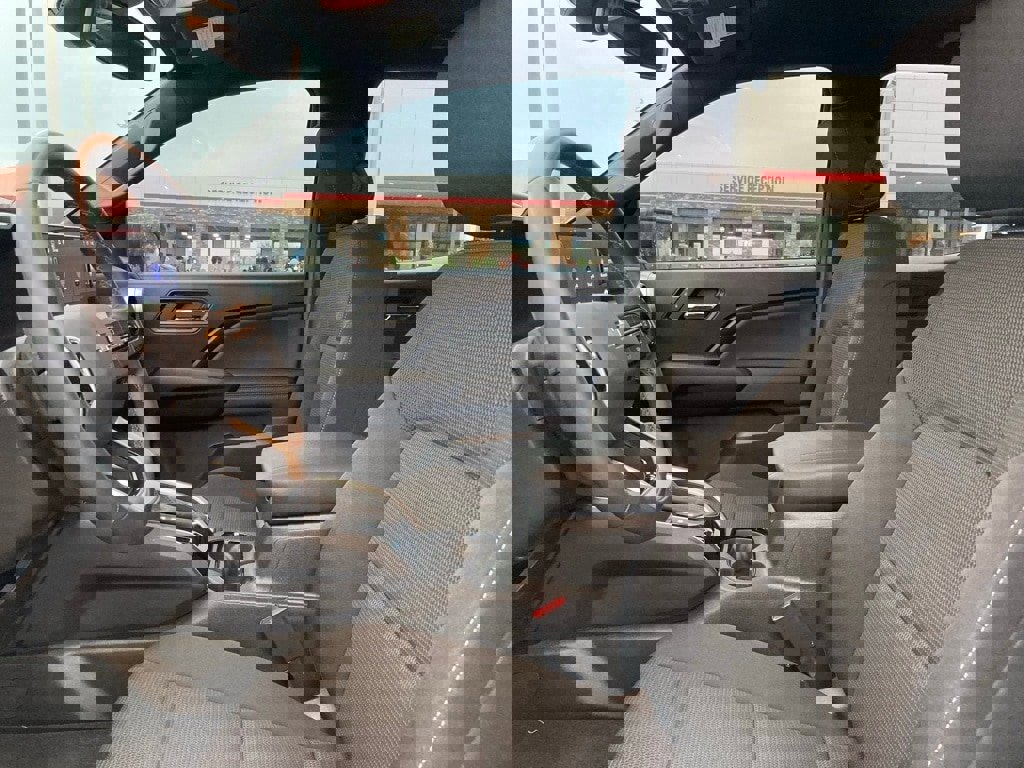 Used 2024 Chevrolet Colorado LT w/ LT Convenience Package image 10