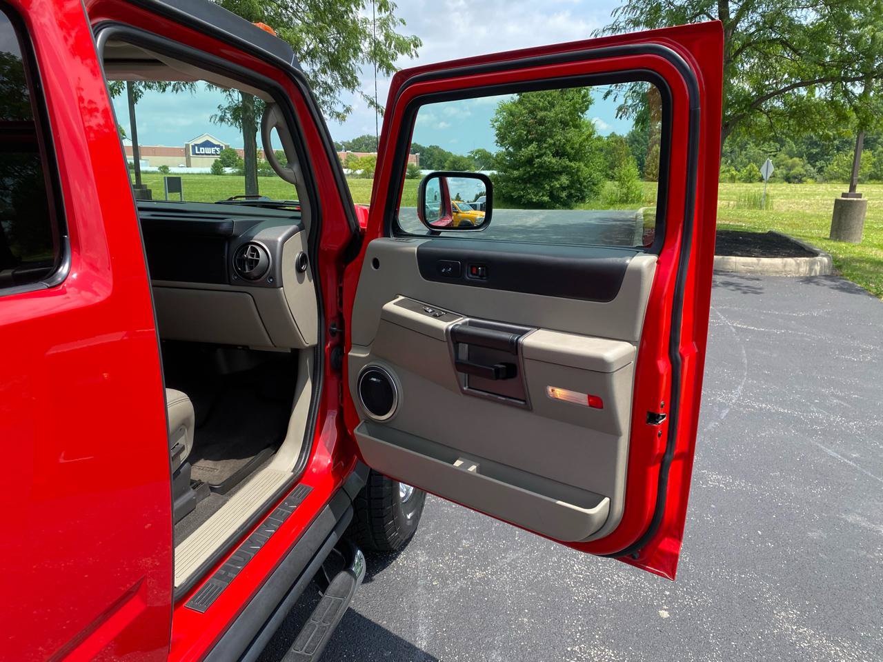 Used 2004 HUMMER H2 AWD/4WD image 15
