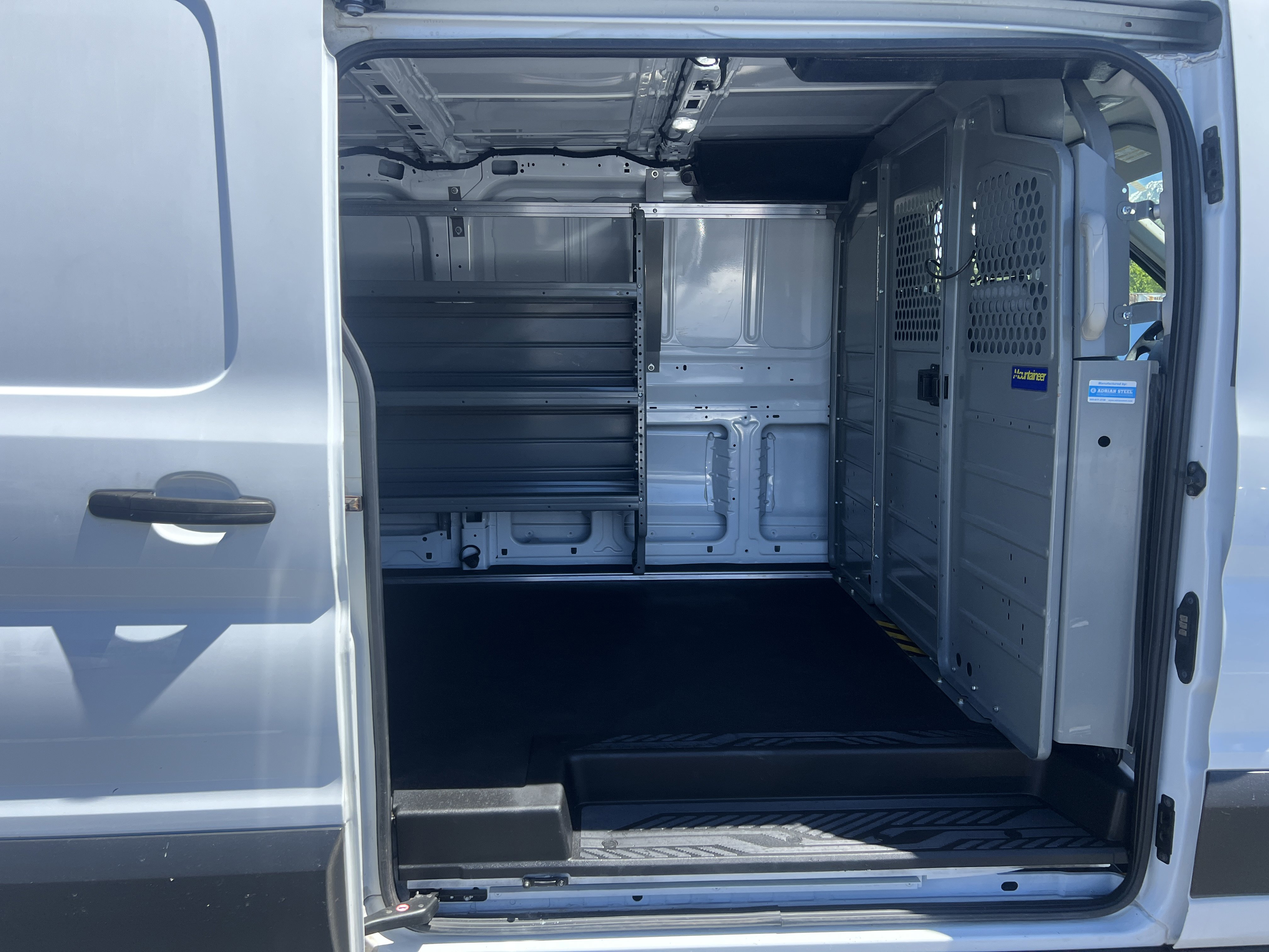 Used 2019 Ford Transit 150 148 Low Roof RWD image 15