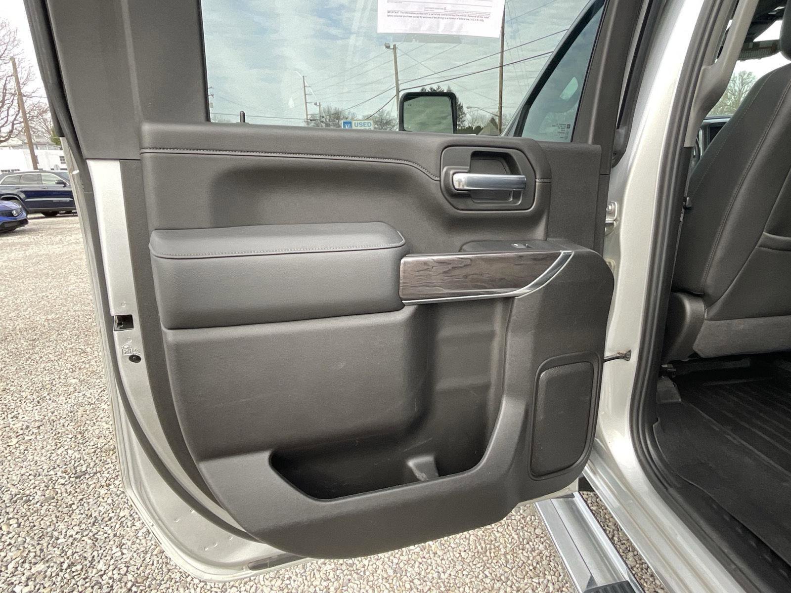 Used 2022 Chevrolet Silverado 2500 LTZ w/ LTZ Premium Package image 24