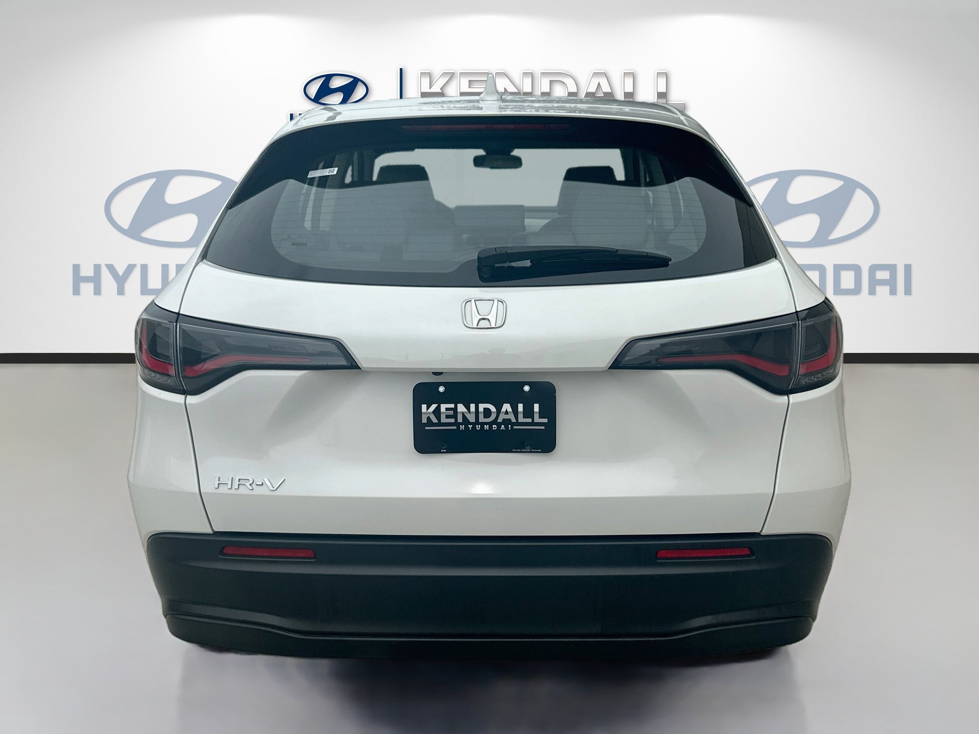Used 2025 Honda HR-V LX image 5