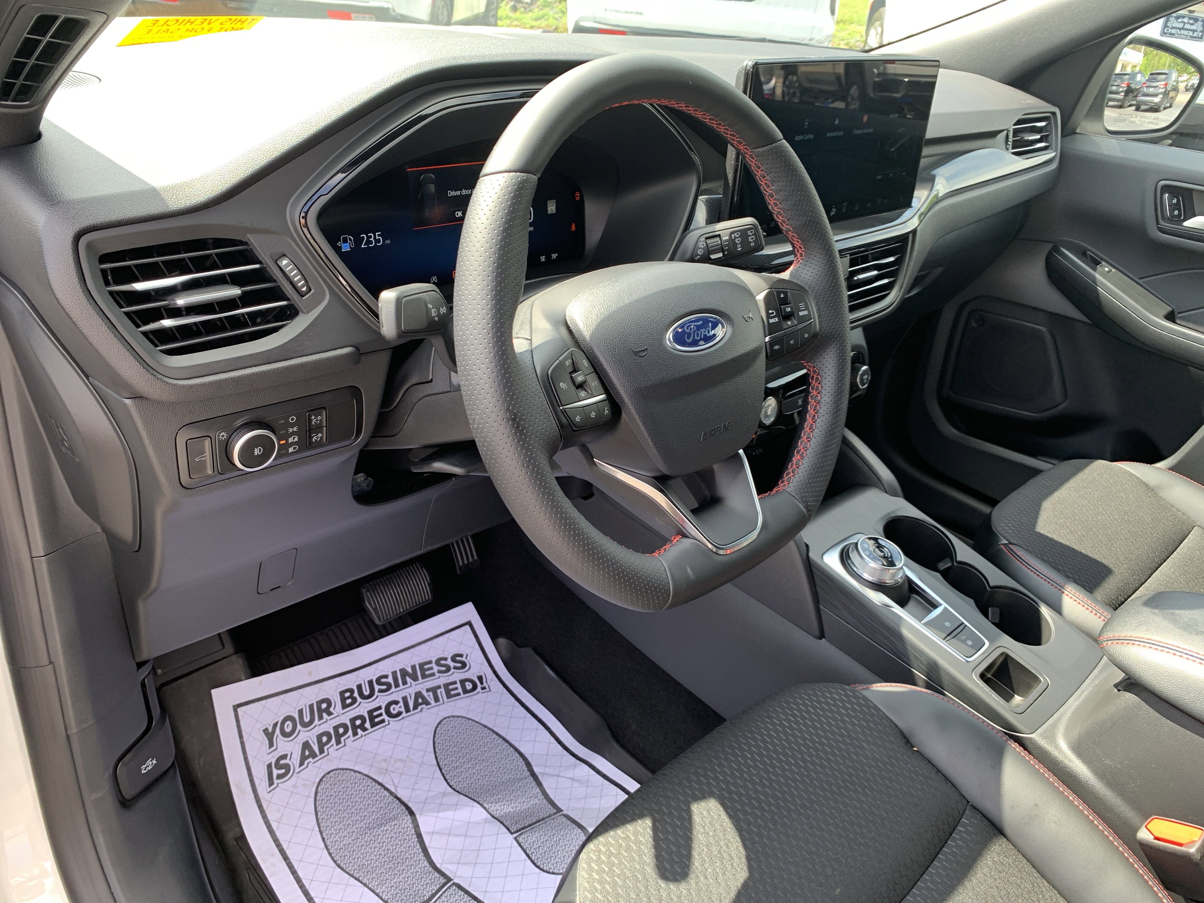 Used 2025 Ford Escape ST-Line Elite AWD/4WD image 16