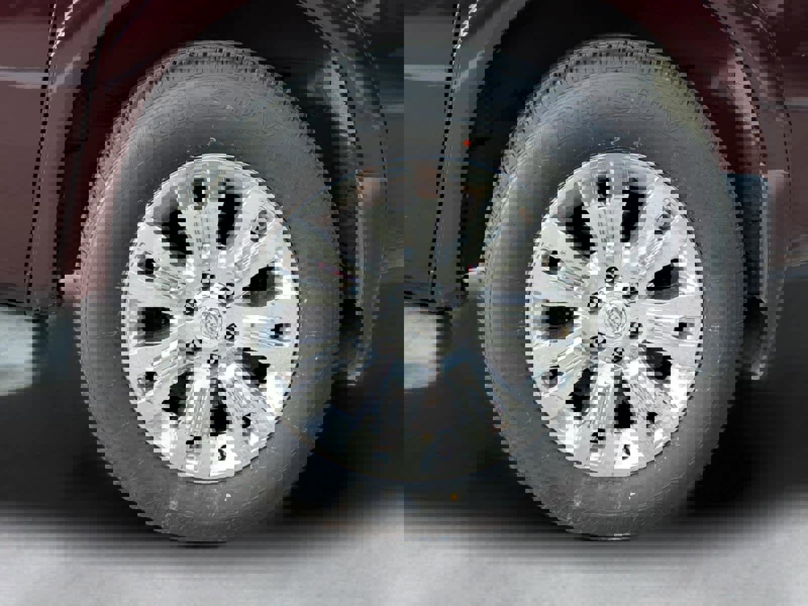 Used 2015 Nissan Armada Platinum w/ 2nd Row Captain Seat Package image 3