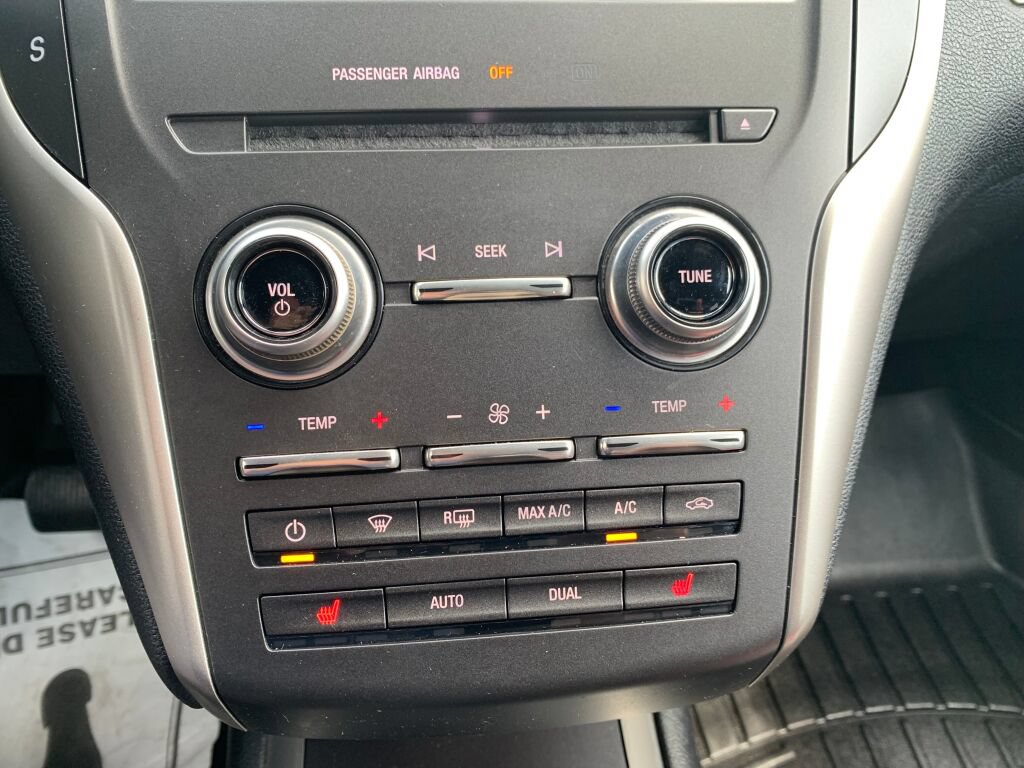 Used 2015 Lincoln MKC FWD w/ Equipment Group 101A Select image 21