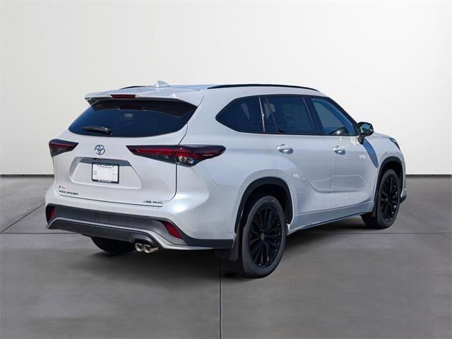 New 2026 Toyota Highlander XSE image 5