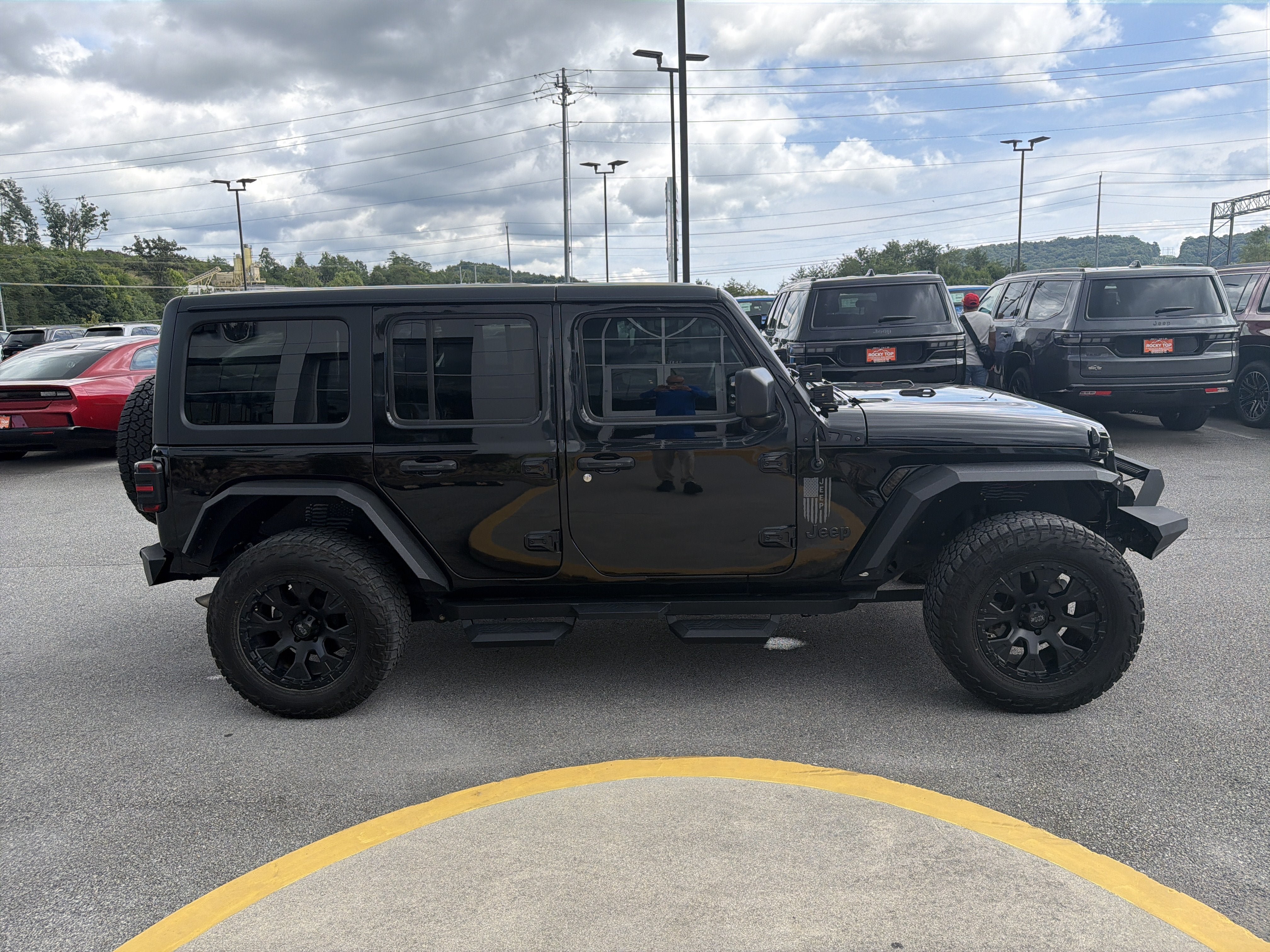 Used 2020 Jeep Wrangler Unlimited Sport AWD/4WD image 6