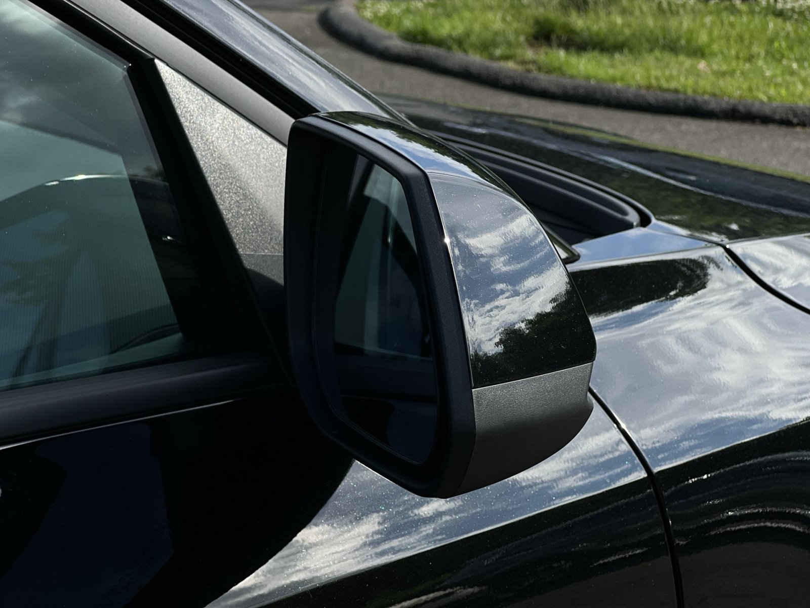 New 2026 Kia Niro LX FWD image 15