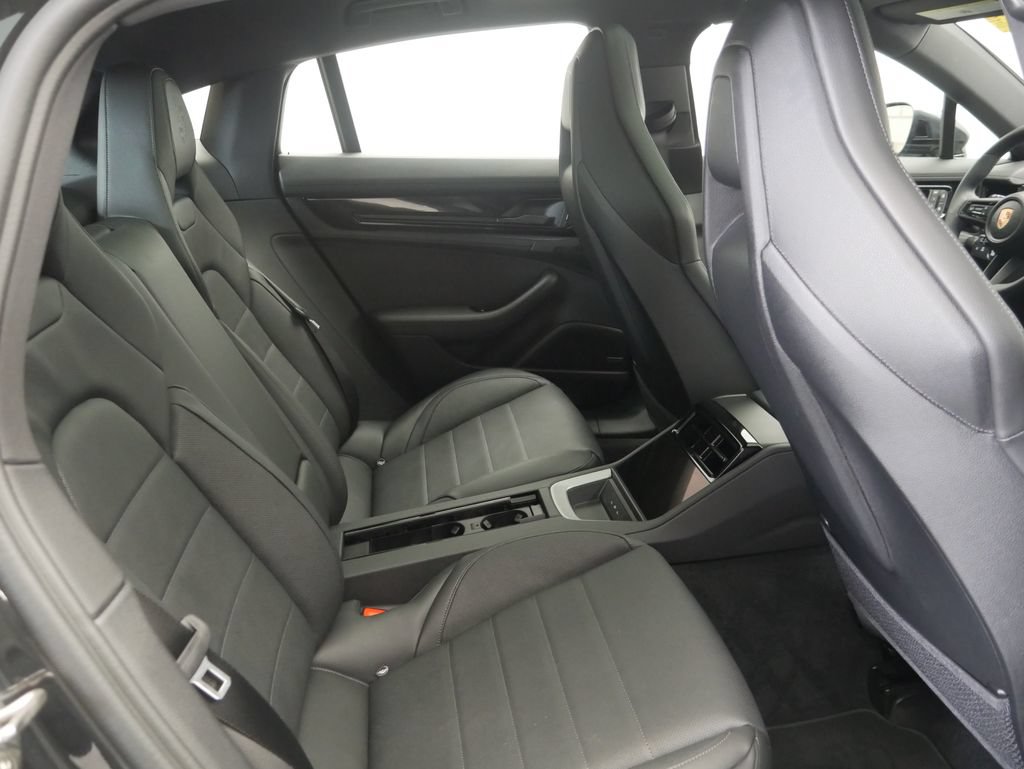 Certified 2026 Porsche Panamera 4 AWD/4WD image 27