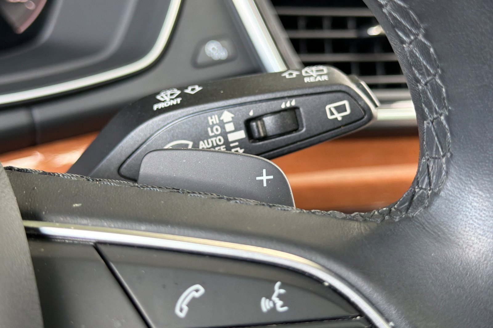 Used 2021 Audi Q5 Prestige w/ Prestige Package image 33