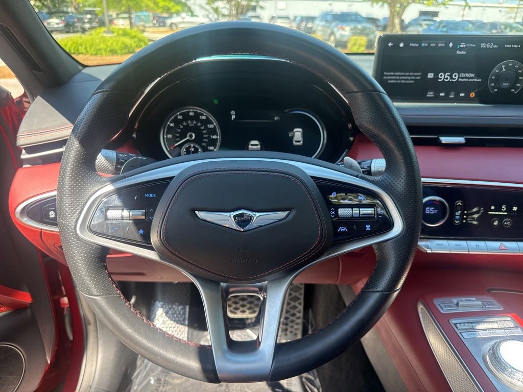 Used 2022 Genesis GV70 2.5T w/ Sport Prestige Package AWD/4WD image 16